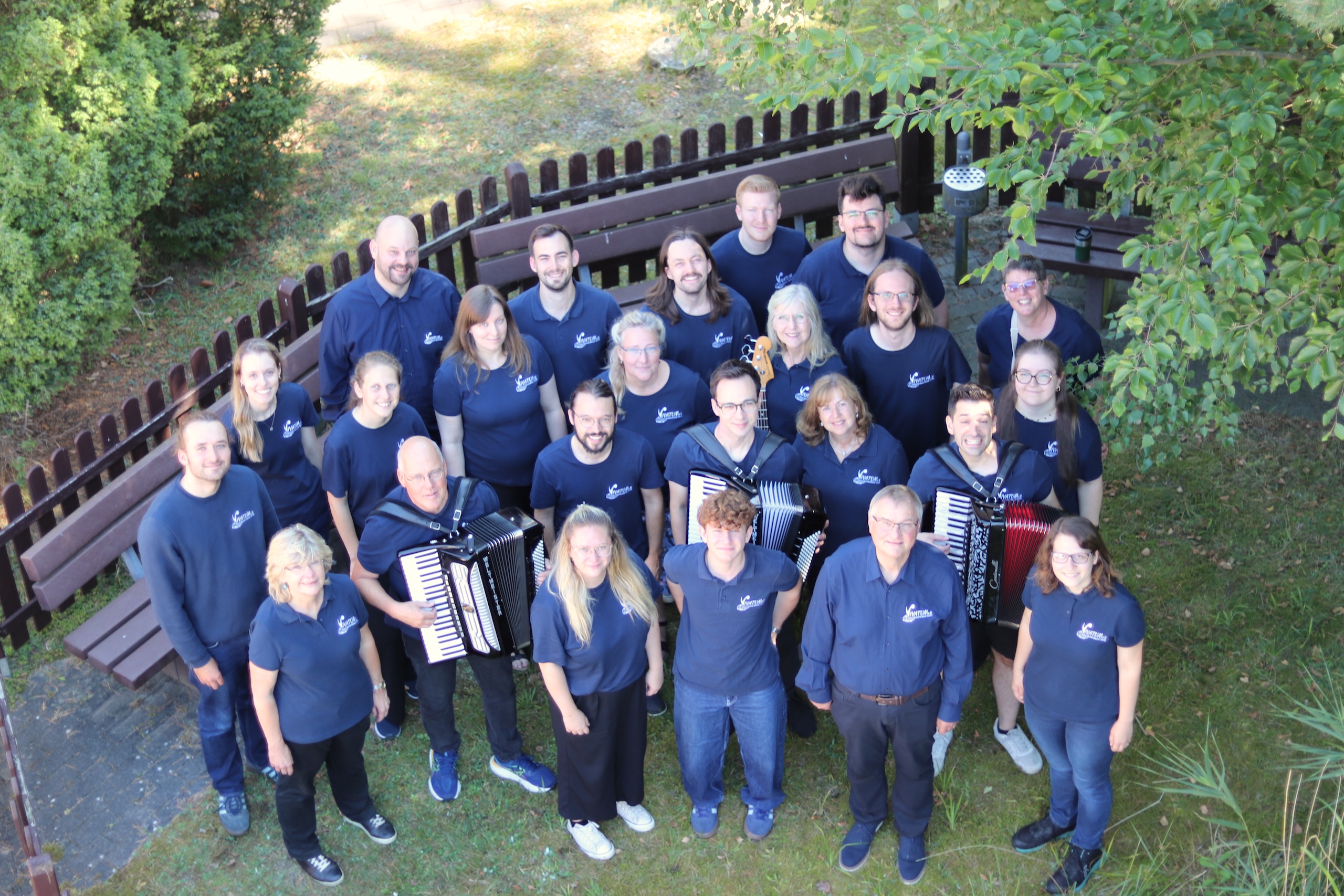 1 gruppenfoto mitglieder barth 2026